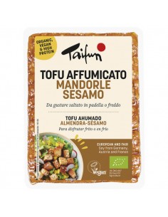 Tofu ahumado con almendra y...