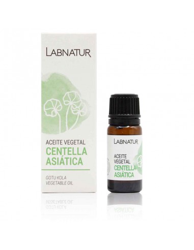 Envase de aceite vegetal de centella asiática Labnatur para el cuidado cosmético de la piel y el cabello.