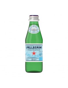 Agua mineral natural con gas 250 ml S.Pellegrino
